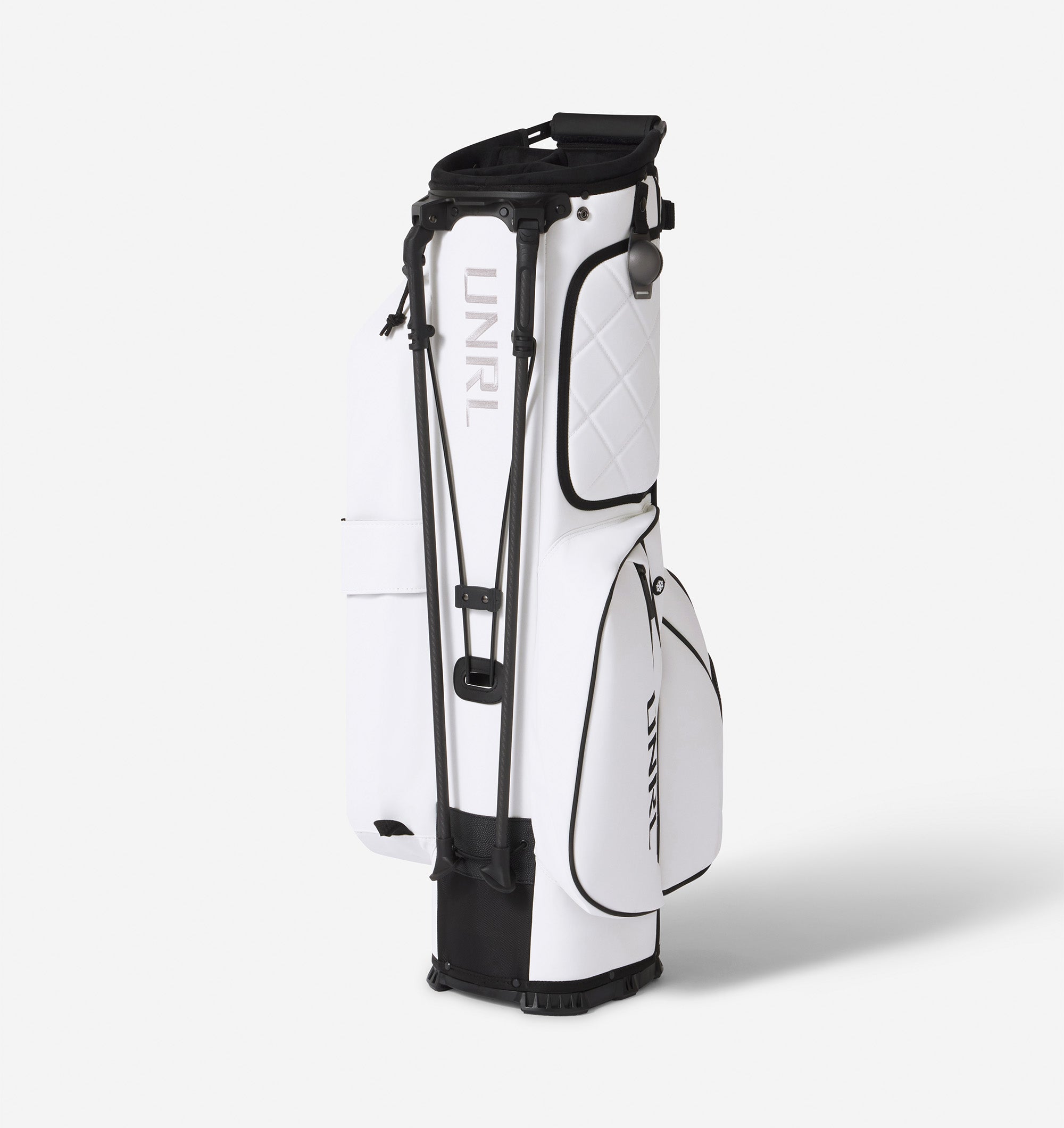 UNRL-GOLF-FOUNDERS-AIR-CARRY-BAG-WHITE-4WAY-SHOT3_2a959e68-83bc-41e1-bb41-40d0a937e6ee.jpg