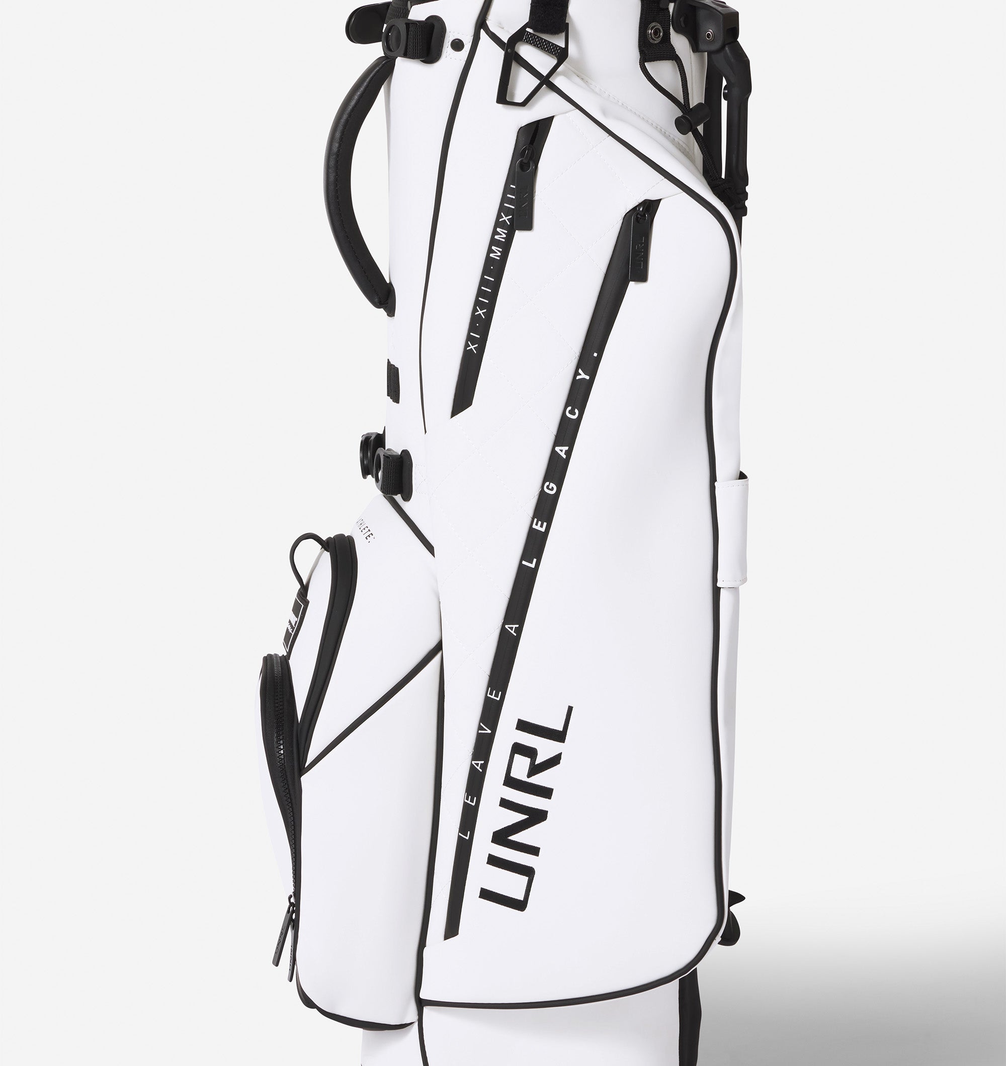 UNRL-GOLF-FOUNDERS-AIR-CARRY-BAG-WHITE-4WAY-SHOT9_f84dc6ab-7883-43c1-9fb6-7cec26401b59.jpg